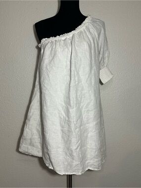 Forever New Cream One-Shoulder Top